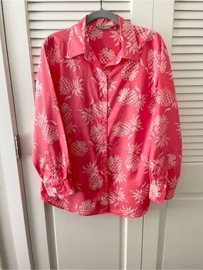Tommy Bahama Tropical Pineapple Print Button-Up Shirt Long Sleeved size M-L